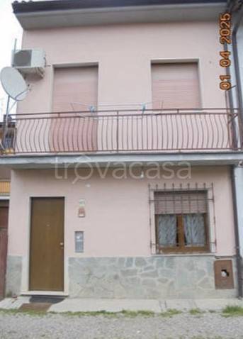 casa indipendente in vendita a San Rocco al Porto