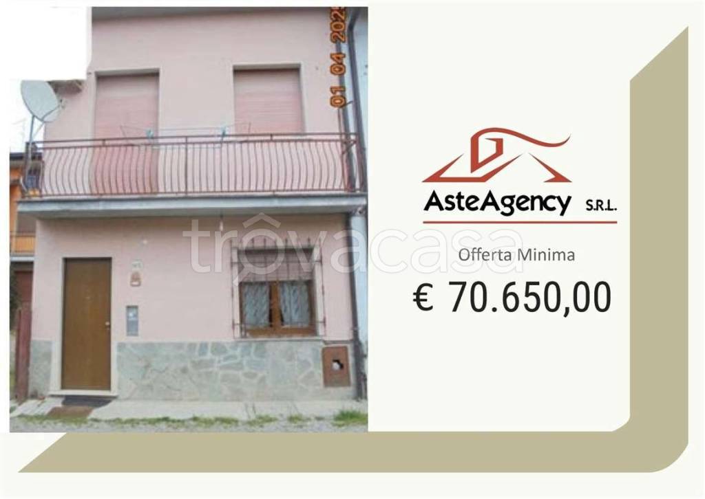 casa indipendente in vendita a San Rocco al Porto