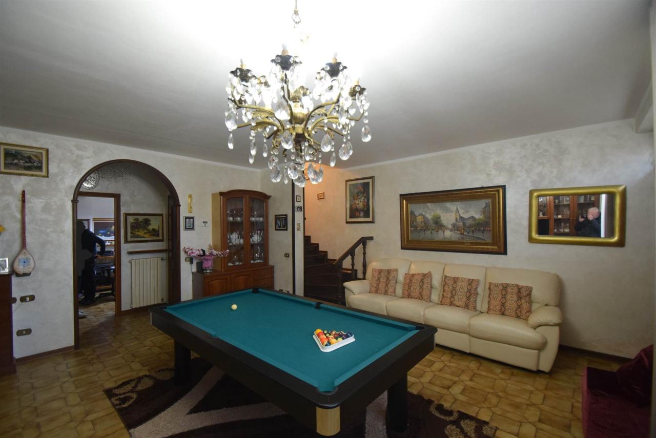 casa indipendente in vendita a San Rocco al Porto