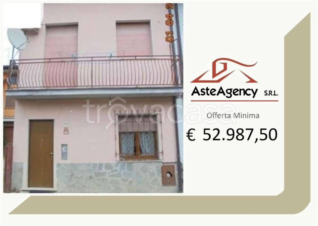 casa indipendente in vendita a San Rocco al Porto