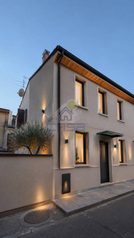 casa indipendente in vendita a San Rocco al Porto