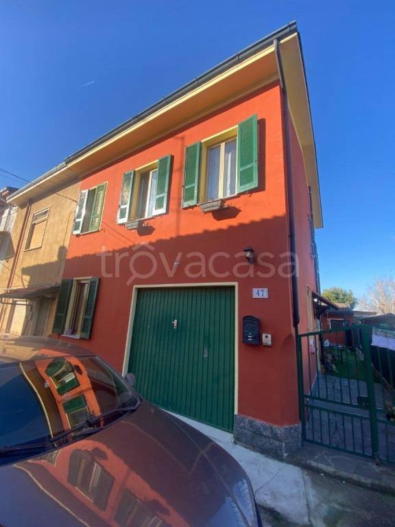 casa indipendente in vendita a San Rocco al Porto