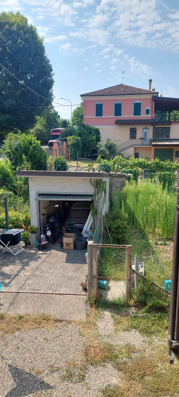 casa indipendente in vendita a San Rocco al Porto