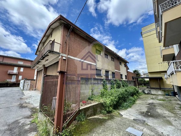 negozio in vendita a Sant'Angelo Lodigiano