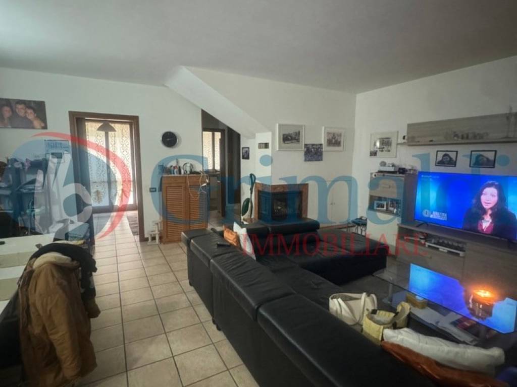 casa indipendente in vendita a Sant'Angelo Lodigiano