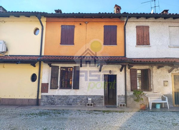 casa indipendente in vendita a Sant'Angelo Lodigiano