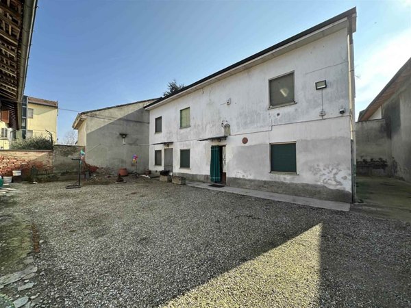 casa indipendente in vendita a Sant'Angelo Lodigiano
