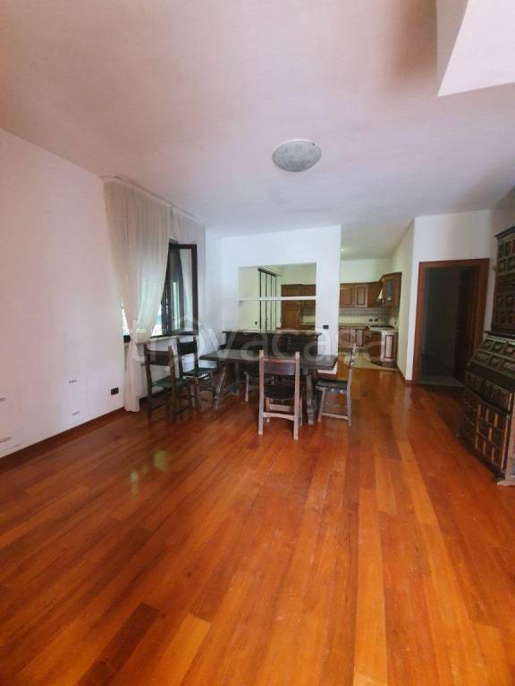 casa indipendente in vendita a Sant'Angelo Lodigiano