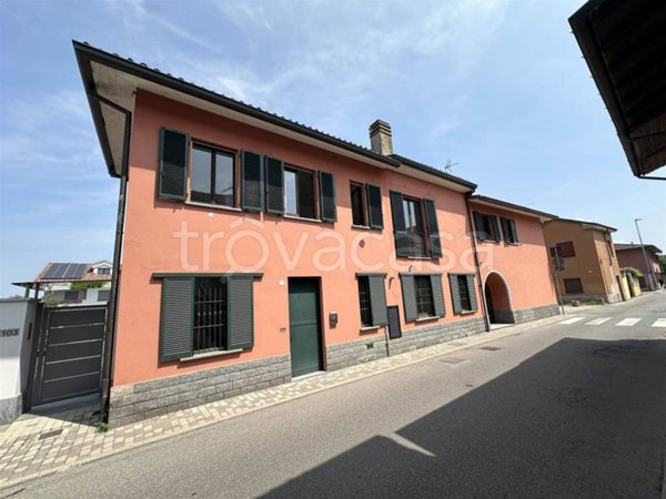 casa indipendente in vendita a Sant'Angelo Lodigiano