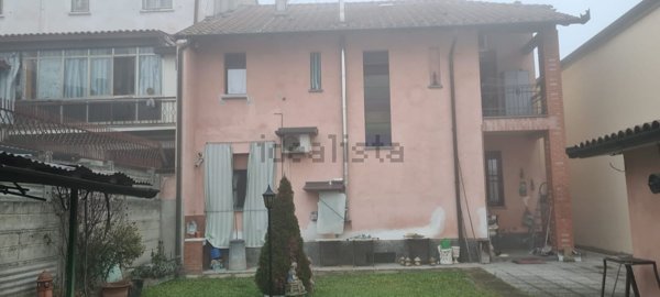 casa indipendente in vendita a Sant'Angelo Lodigiano