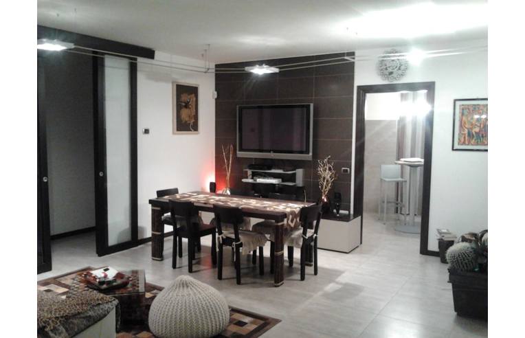 casa indipendente in vendita a Sant'Angelo Lodigiano