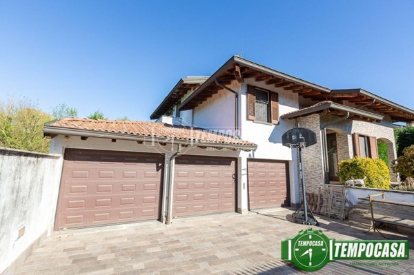 casa indipendente in vendita a Sant'Angelo Lodigiano