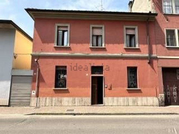 casa indipendente in vendita a Sant'Angelo Lodigiano