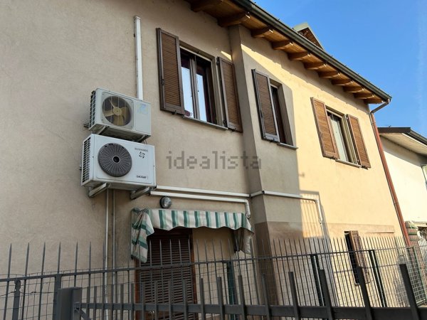 casa semindipendente in vendita a Sant'Angelo Lodigiano