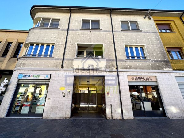 ufficio in vendita a Sant'Angelo Lodigiano