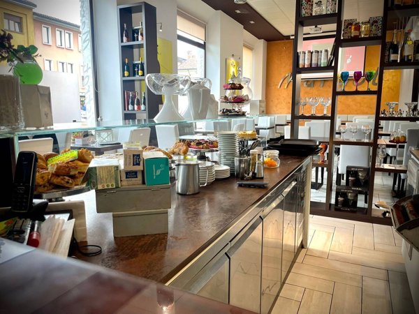 negozio in vendita a Sant'Angelo Lodigiano