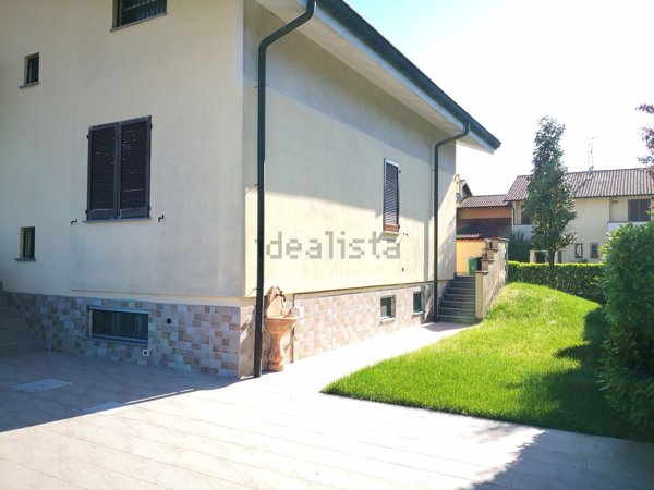 casa indipendente in vendita a Sant'Angelo Lodigiano