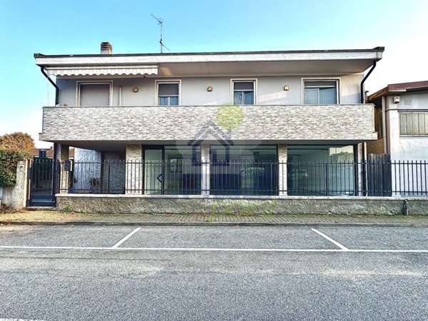 casa indipendente in vendita a Sant'Angelo Lodigiano