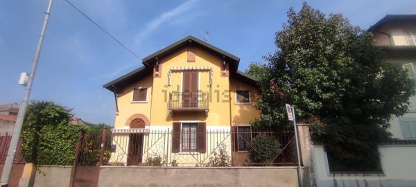 casa indipendente in vendita a Sant'Angelo Lodigiano