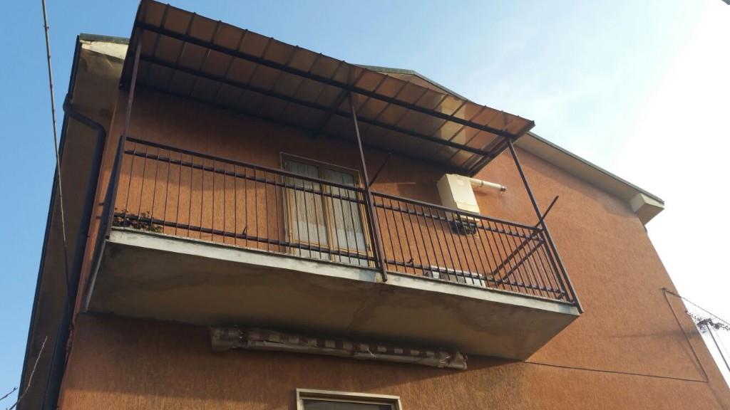 casa indipendente in vendita a Sant'Angelo Lodigiano