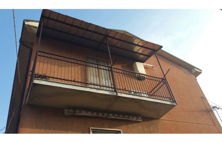 casa indipendente in vendita a Sant'Angelo Lodigiano