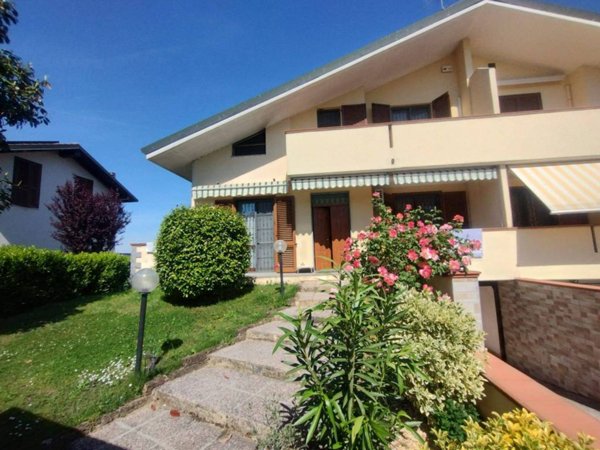 casa indipendente in vendita a Sant'Angelo Lodigiano