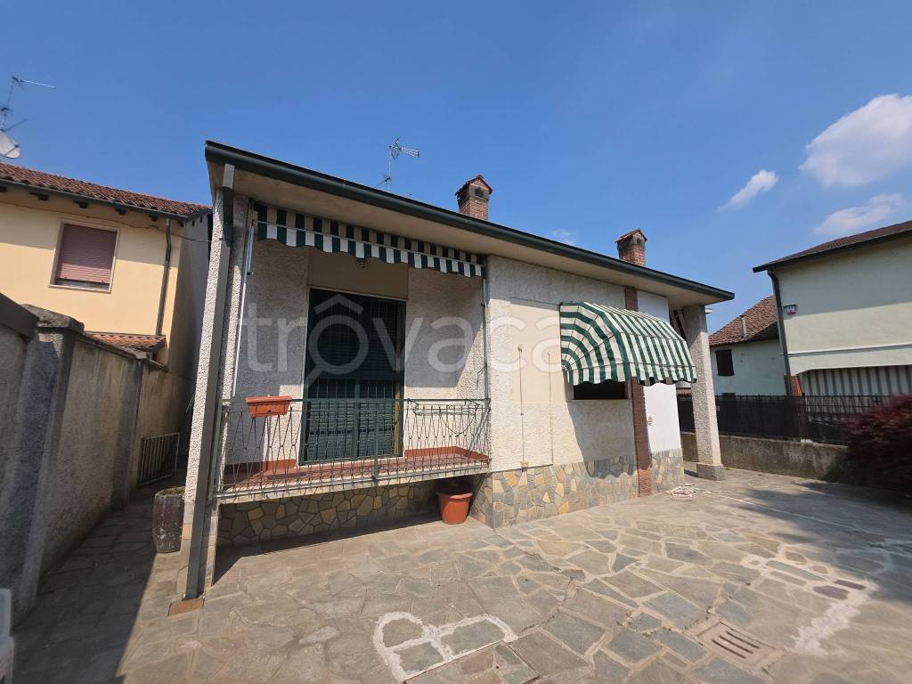 casa indipendente in vendita a Sant'Angelo Lodigiano
