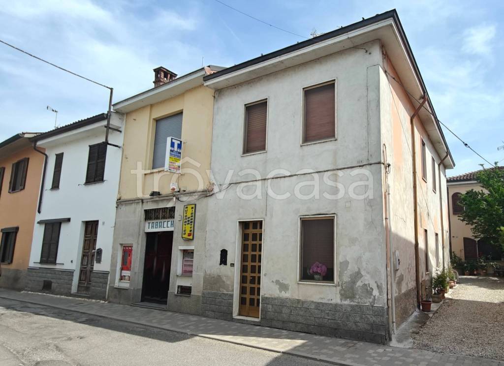 negozio in vendita a Sant'Angelo Lodigiano
