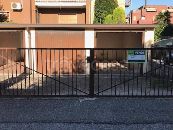 box auto in vendita a Sant'Angelo Lodigiano