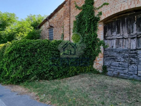 casa indipendente in vendita a Santo Stefano Lodigiano