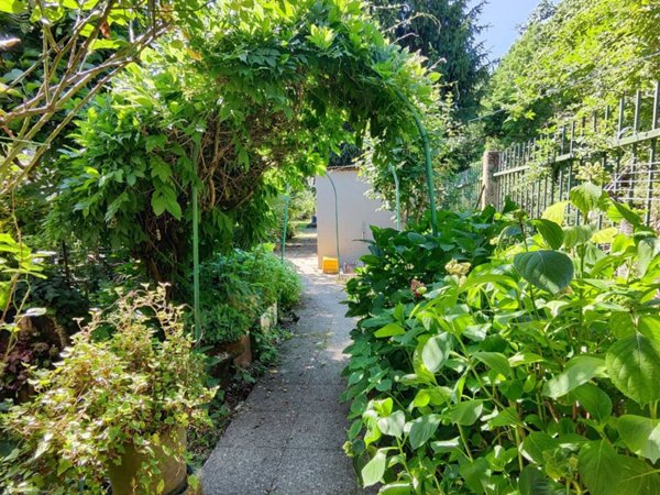 casa indipendente in vendita a Santo Stefano Lodigiano
