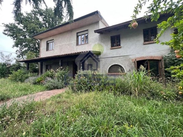 casa indipendente in vendita a Santo Stefano Lodigiano