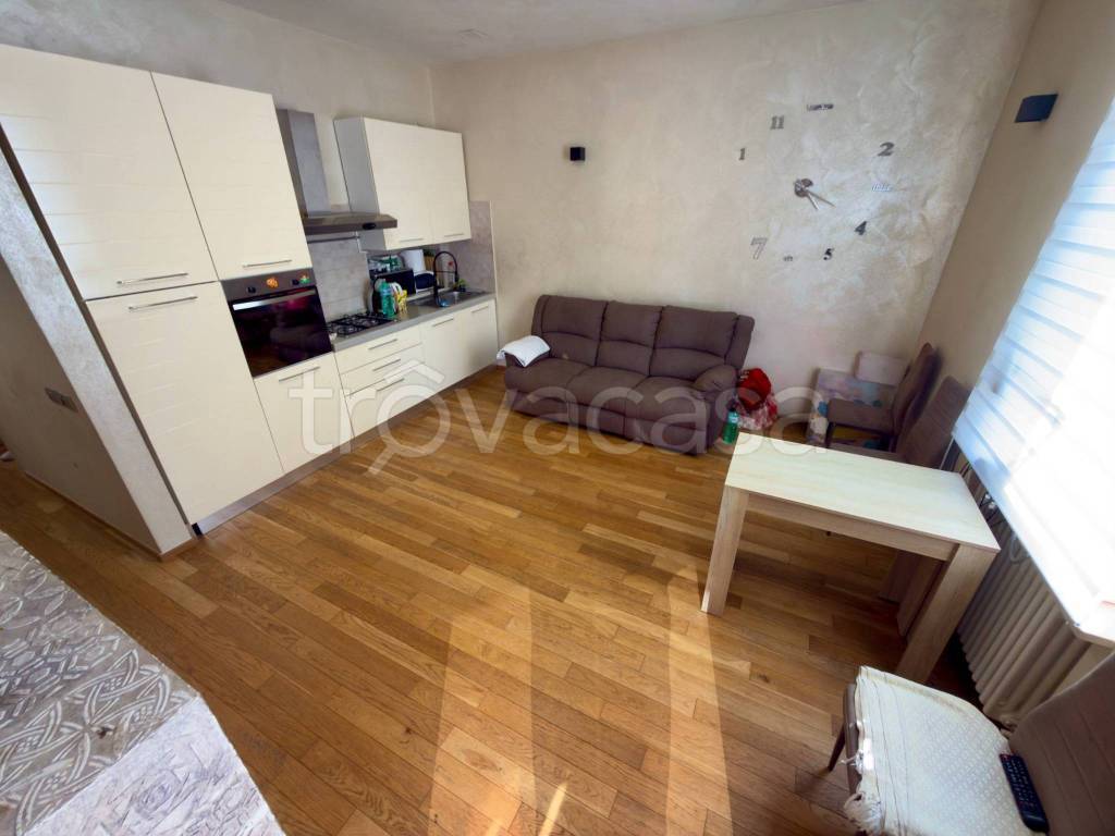 appartamento in vendita a Santo Stefano Lodigiano in zona Franca