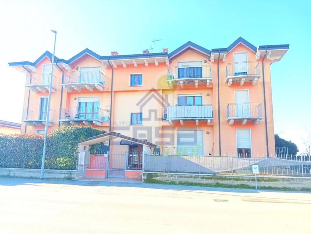 appartamento in vendita a Secugnago