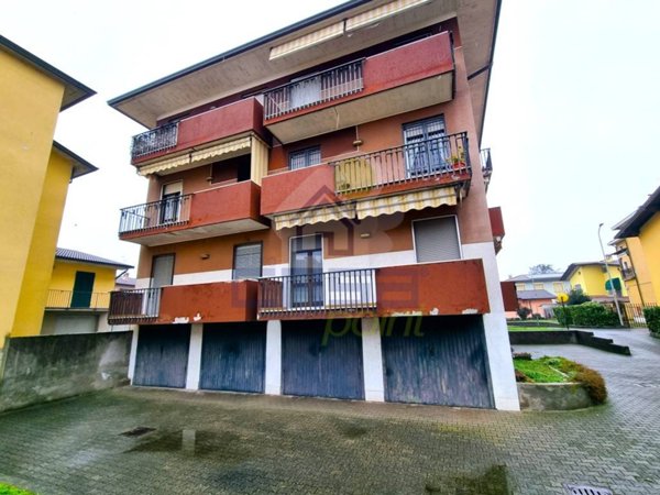 appartamento in vendita a Secugnago