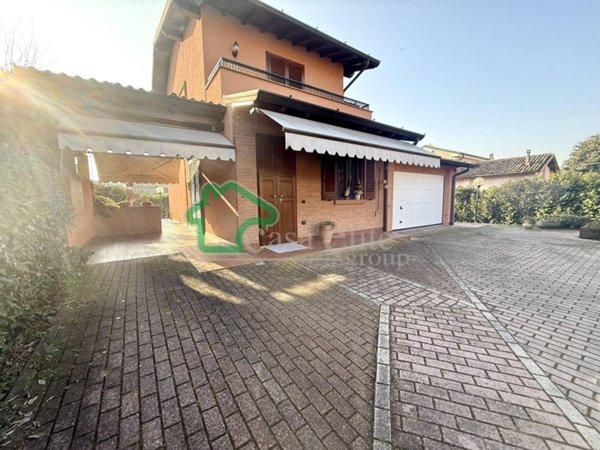 casa indipendente in vendita a Secugnago