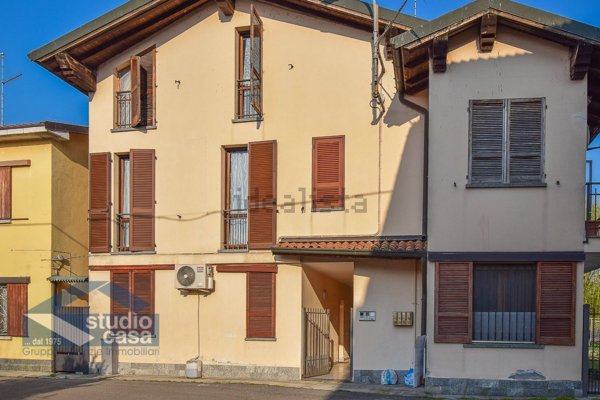 appartamento in vendita a Secugnago