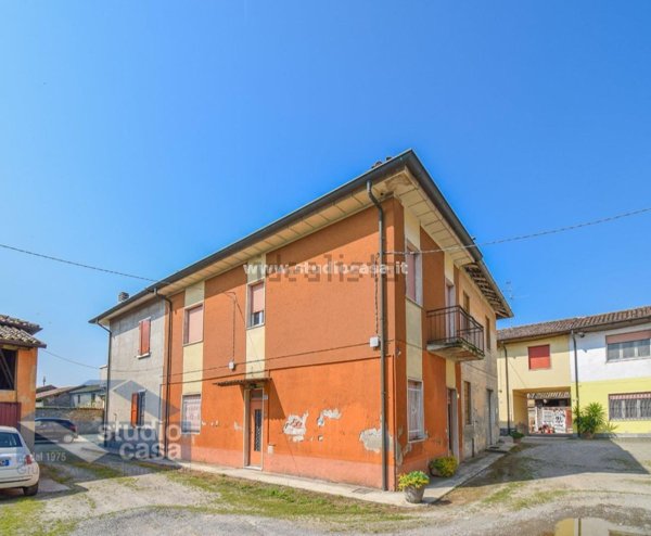 casa indipendente in vendita a Secugnago