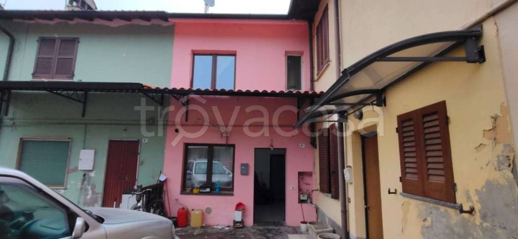 casa indipendente in vendita a Secugnago