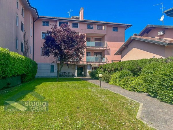appartamento in vendita a Secugnago