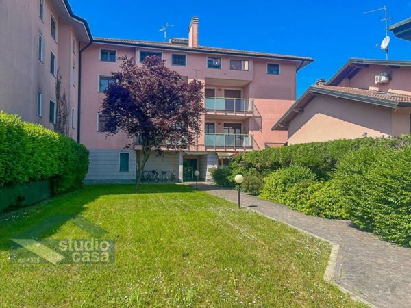 appartamento in vendita a Secugnago