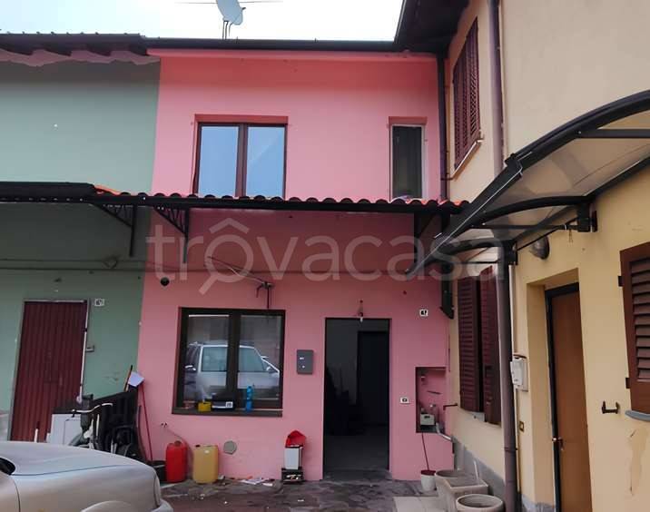 appartamento in vendita a Secugnago