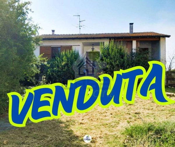 casa indipendente in vendita a Senna Lodigiana in zona Mirabello
