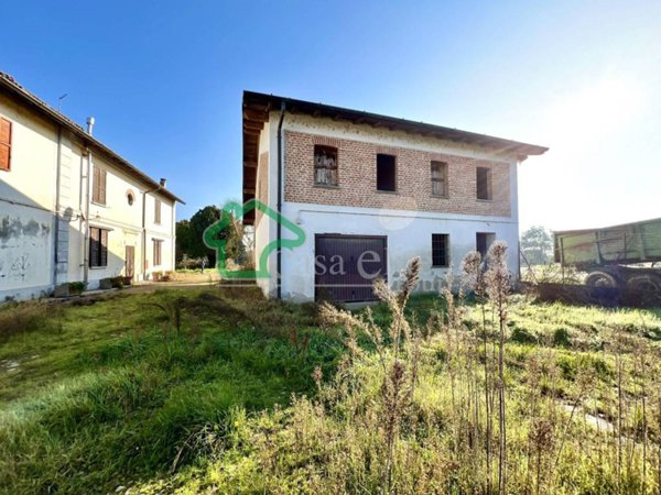 casa indipendente in vendita a Senna Lodigiana