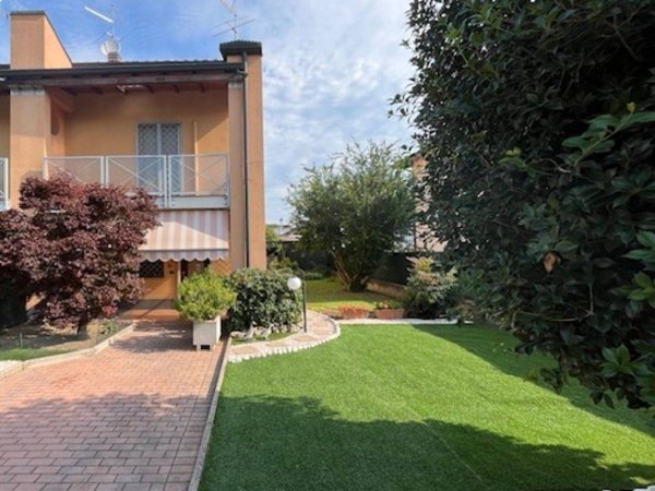 casa indipendente in vendita a Somaglia
