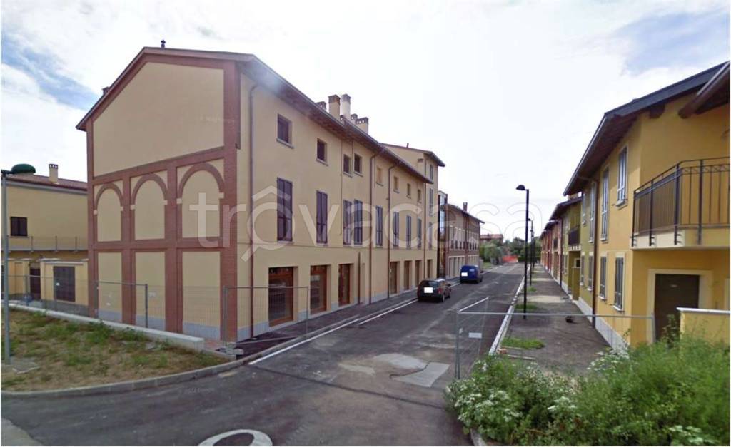 casale in vendita a Somaglia