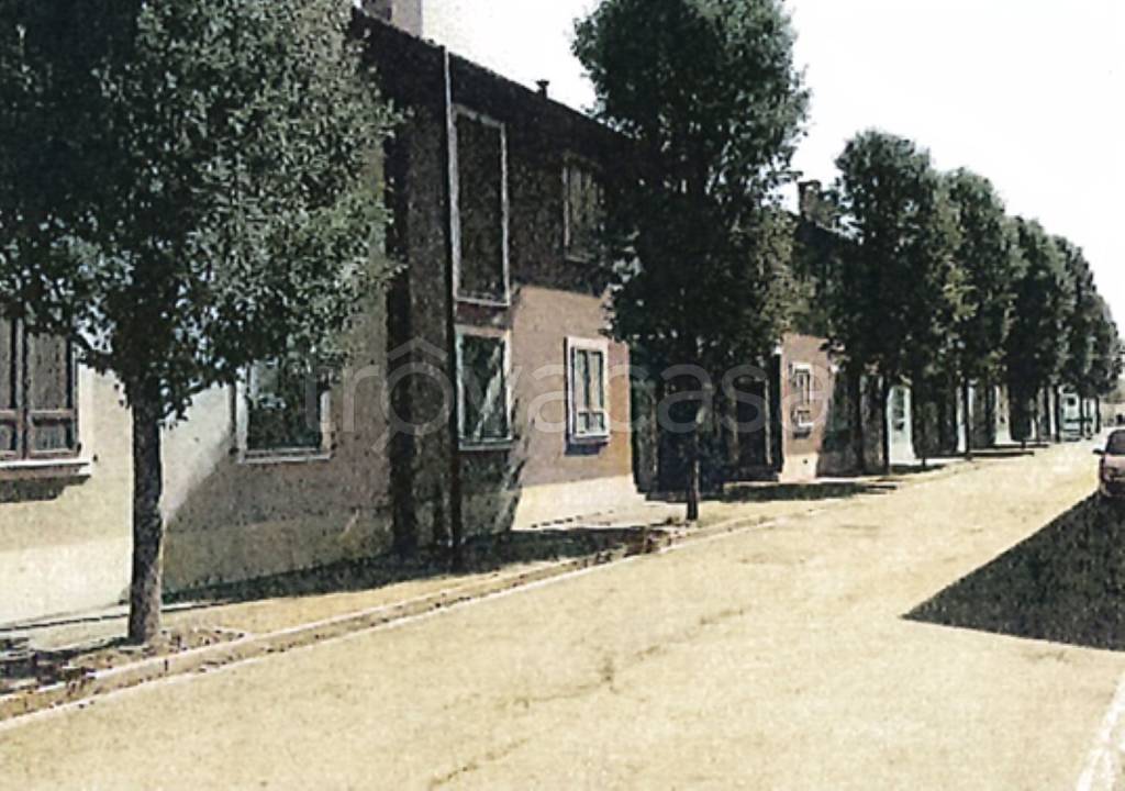 casa indipendente in vendita a Somaglia