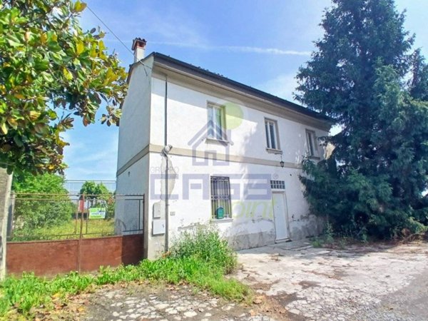 casa indipendente in vendita a Somaglia