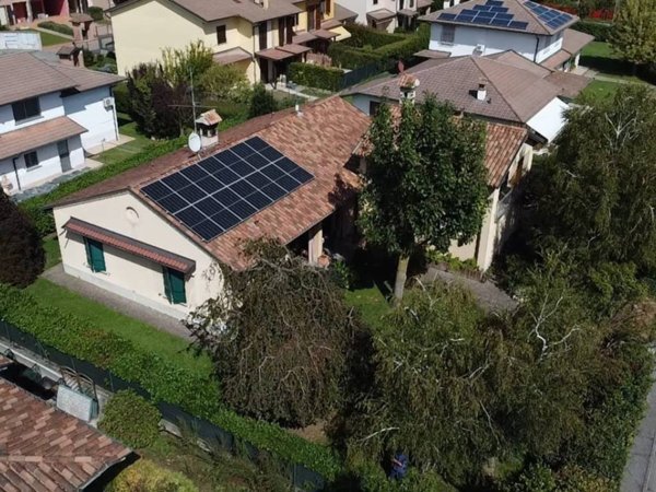 casa indipendente in vendita a Somaglia
