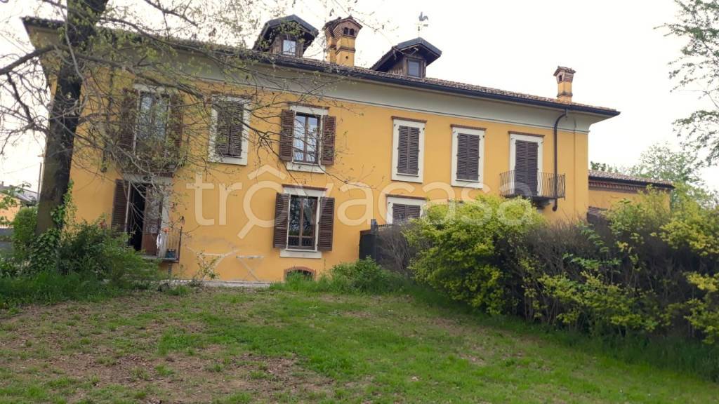 casa indipendente in vendita a Somaglia